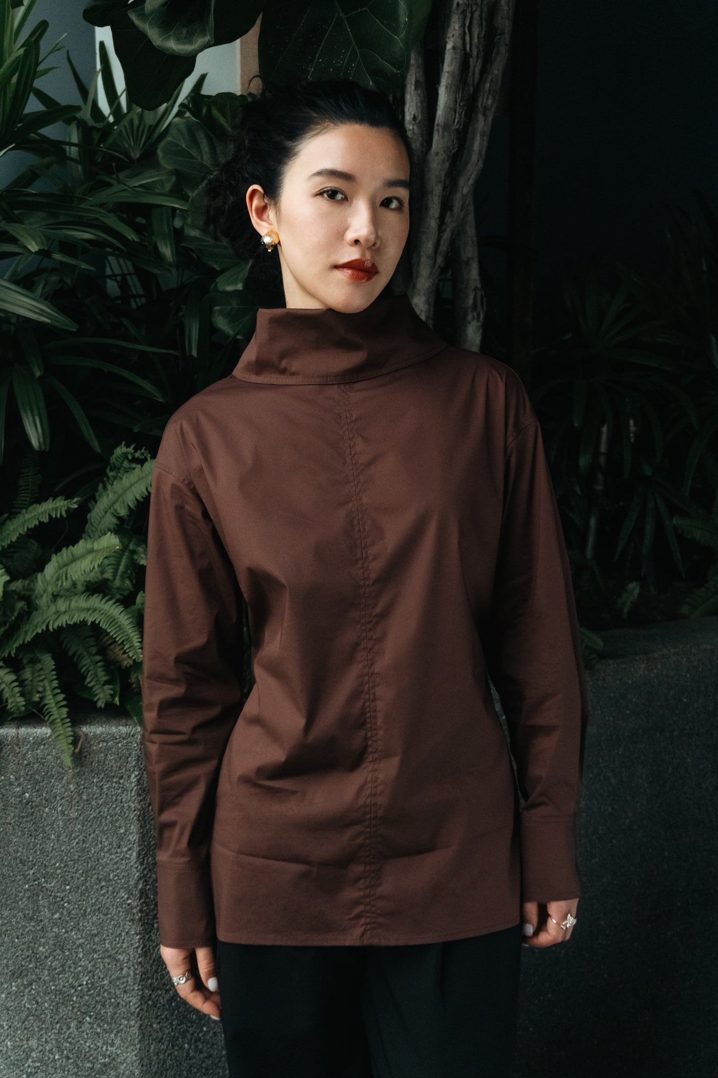 Multi-Wear Tie-Neck Stand Collar Blouse in Brown